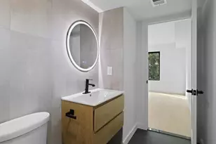 818 N Edgewood St, Arlington, VA 22201 - Photo 34