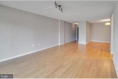 1300 Army Navy Drive #201, Arlington, VA 22202 - Photo 4