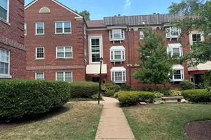 2107 N Scott St, Arlington, VA 22209 - Photo 4