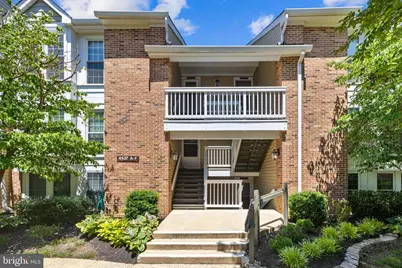 4537 28th Road S #D, Arlington, VA 22206 - Photo 2