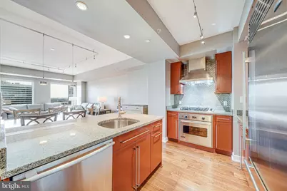 1111 19th Street N #2703, Arlington, VA 22209 - Photo 8