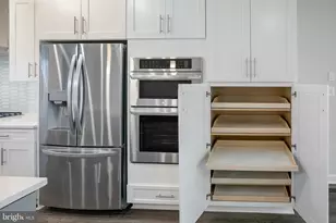 6725 24th Ct N, Arlington, VA 22205 - Photo 8