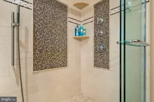 5400 Williamsburg Blvd, Arlington, VA 22207 - Photo 16