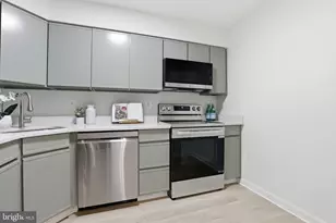 1020 N Stafford St, Arlington, VA 22201 - Photo 10