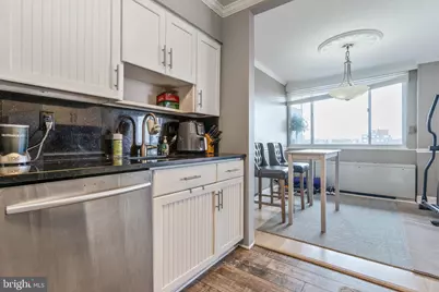 4343 Cherry Hill Road #701, Arlington, VA 22207 - Photo 4