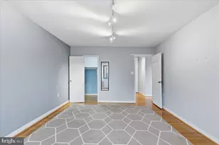 1300 S Arlington Ridge Rd, Arlington, VA 22202 - Photo 12