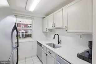 4360 N Pershing Dr, Arlington, VA 22203 - Photo 12