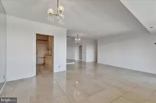1805 Crystal Dr, Arlington, VA 22202 - Photo 4