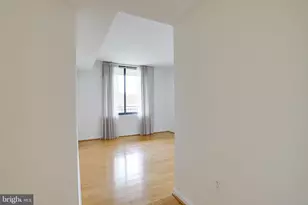 2220 Fairfax Dr, Arlington, VA 22201 - Photo 38