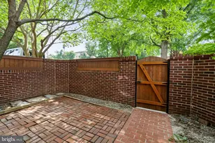 1956 N Cleveland St, Arlington, VA 22201 - Photo 4