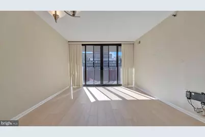 1001 N Randolph Street #912, Arlington, VA 22201 - Photo 2