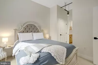 1201 N Garfield Street #206, Arlington, VA 22201 - Photo 18