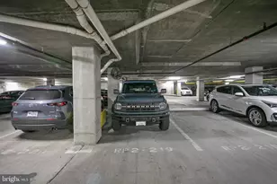 3650 S Glebe Rd, Arlington, VA 22202 - Photo 22