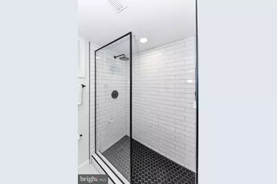 4706 8th Road S, Arlington, VA 22204 - Photo 30