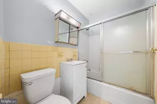 1121 Arlington Blvd, Arlington, VA 22209 - Photo 6