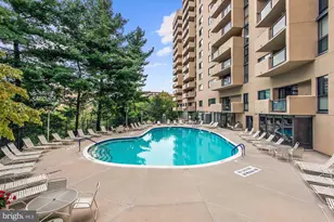 1101 S Arlington Ridge Rd, Arlington, VA 22202 - Photo 34