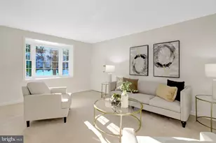 700 S Arlington Mill Dr, Arlington, VA 22204 - Photo 2