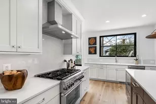 5206 12th St N, Arlington, VA 22205 - Photo 28