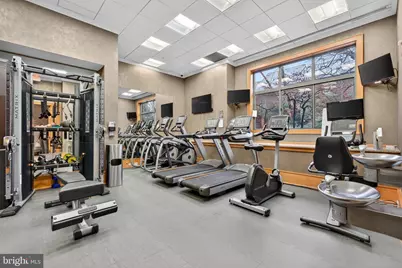 3625 10th Street N #907, Arlington, VA 22201 - Photo 32