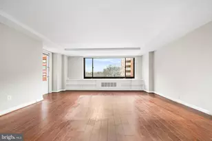 1021 Arlington Blvd, Arlington, VA 22209 - Photo 14