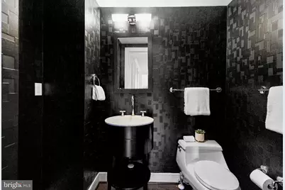 1111 19th Street N #1707, Arlington, VA 22209 - Photo 6