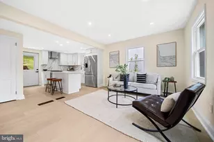 1404 N Powhatan St, Arlington, VA 22205 - Photo 2