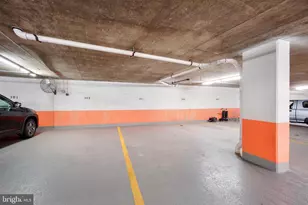 901 N Monroe St, Arlington, VA 22201 - Photo 34