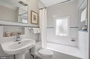 1526 N Edgewood St, Arlington, VA 22201 - Photo 26