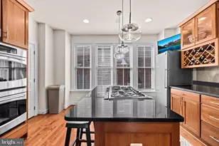 2613 S Kenmore Ct, Arlington, VA 22206 - Photo 12