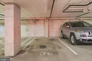 989 S Buchanan St, Arlington, VA 22204 - Photo 18