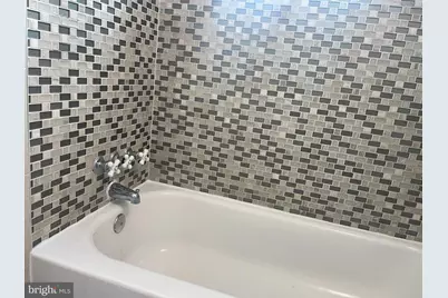 1200 S Arlington Ridge Road S #607, Arlington, VA 22202 - Photo 12