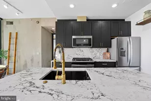 2000 Clarendon Blvd, Arlington, VA 22201 - Photo 6