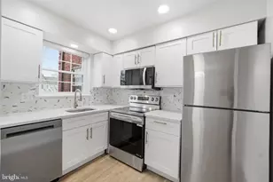 2105 N Scott St, Arlington, VA 22209 - Photo 10