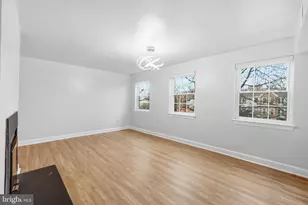 2105 N Scott St, Arlington, VA 22209 - Photo 6