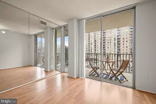 4600 S Four Mile Run Dr, Arlington, VA 22204 - Photo 8