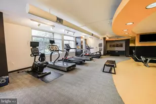 3650 S Glebe Road S, Arlington, VA 22202 - Photo 42