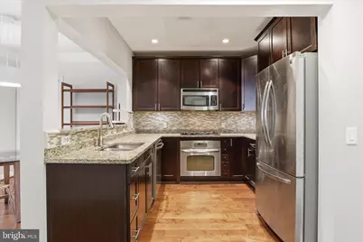 2101 N Monroe Street #203, Arlington, VA 22207 - Photo 6