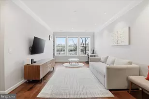 2101 N Monroe St, Arlington, VA 22207 - Photo 2