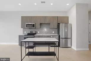 989 S Buchanan St, Arlington, VA 22204 - Photo 6