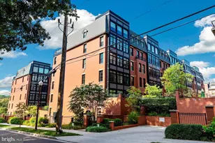 1610 N Queen St, Arlington, VA 22209 - Photo 1