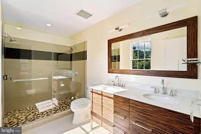 1610 N Queen Street #213, Arlington, VA 22209 - Photo 14