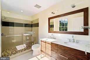 1610 N Queen St, Arlington, VA 22209 - Photo 14