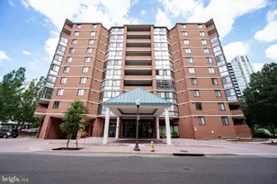 1001 N Randolph St, Arlington, VA 22201 - Photo 2