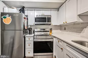 1001 N Randolph St, Arlington, VA 22201 - Photo 12