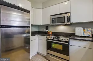 2623 S Walter Reed Dr, Arlington, VA 22206 - Photo 12