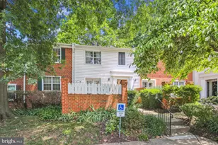 2623 S Walter Reed Dr, Arlington, VA 22206 - Photo 2