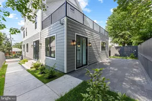 1610 12th St S, Arlington, VA 22204 - Photo 78