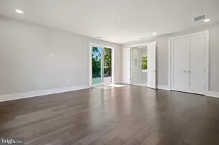 1610 12th St S, Arlington, VA 22204 - Photo 68