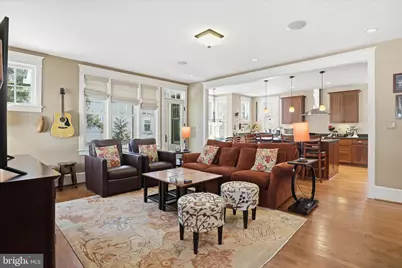 511 N Fillmore Street, Arlington, VA 22201 - Photo 16