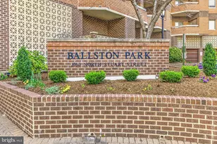 1050 N Stuart Street N, Arlington, VA 22201 - Photo 12